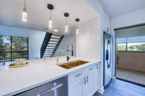 Copropriété à vendre à Saint Petersburg, Floride: 3 chambres, 150.5 m2 № 2302236 - photo 22