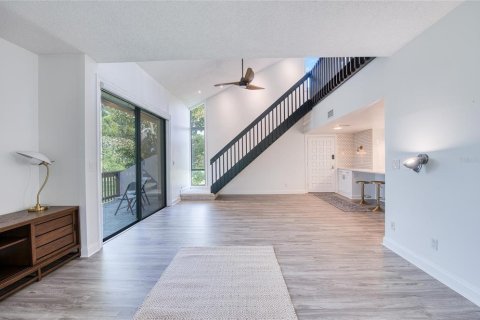 Copropriété à vendre à Saint Petersburg, Floride: 3 chambres, 150.5 m2 № 2302236 - photo 10