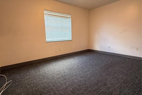 House in Orlando, Florida 2 bedrooms, 96.8 sq.m. № 2379458 - photo 6