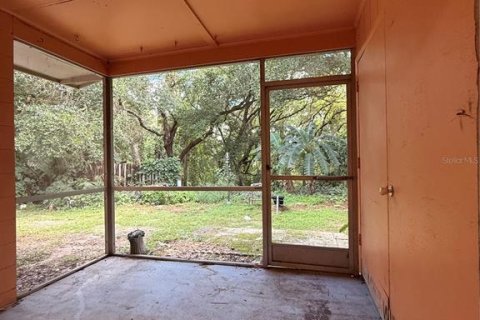 House in Orlando, Florida 2 bedrooms, 96.8 sq.m. № 2379458 - photo 13