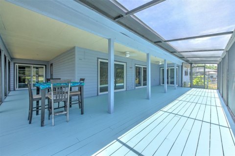 House in Land O' Lakes, Florida 3 bedrooms, 148.09 sq.m. № 2107794 - photo 7