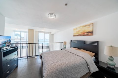 Купить кондоминиум в Майами, Флорида 1 спальня, 83.8м2, № 1977822 - фото 8