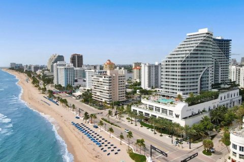 Copropriété à louer à Fort Lauderdale, Floride: 2 chambres, 116.59 m2 № 1054925 - photo 1