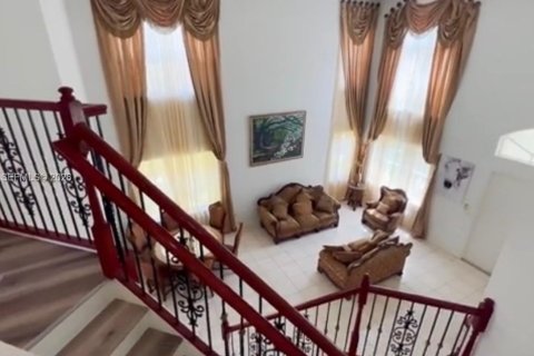 Купить виллу или дом в Мирамар, Флорида 4 спальни, 269.6м2, № 2044182 - фото 10