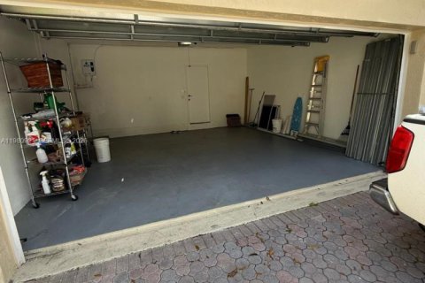 Купить виллу или дом в Мирамар, Флорида 4 спальни, 269.6м2, № 2044182 - фото 24