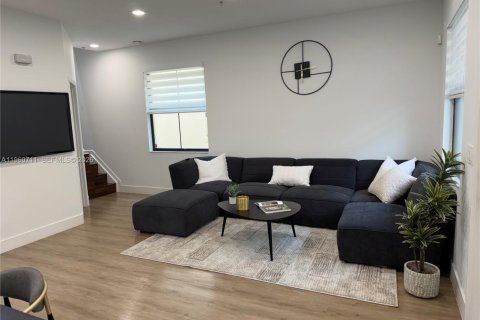 Купить таунхаус в Санрайз, Флорида 3 спальни, 151.24м2, № 2026569 - фото 10