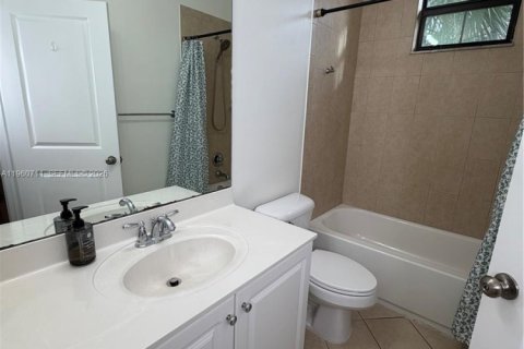 Купить таунхаус в Санрайз, Флорида 3 спальни, 151.24м2, № 2026569 - фото 24