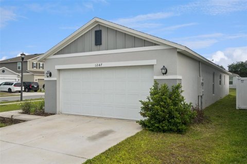 House in Davenport, Florida 3 bedrooms, 140.47 sq.m. № 2109991 - photo 6