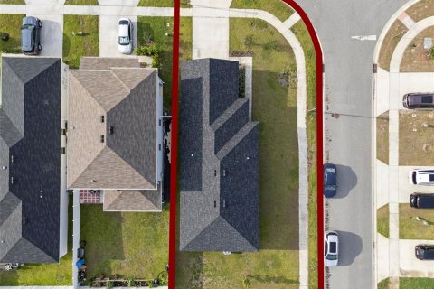 House in Davenport, Florida 3 bedrooms, 140.47 sq.m. № 2109991 - photo 27