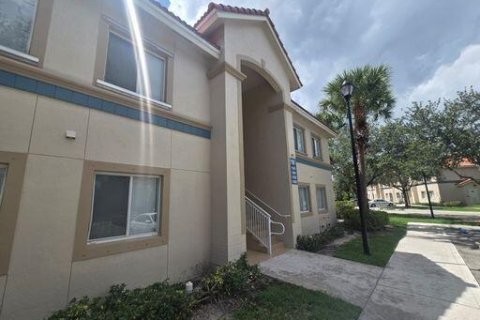 Condo in West Palm Beach, Florida, 3 bedrooms № 2179363