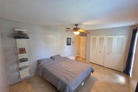 Villa ou maison à vendre à Coral Springs, Floride: 4 chambres, 228.73 m2 № 1986321 - photo 27