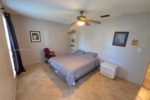 Villa ou maison à vendre à Coral Springs, Floride: 4 chambres, 228.73 m2 № 1986321 - photo 26