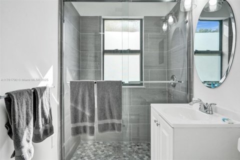 Casa en alquiler en Hollywood, Florida, 2 dormitorios, 109.16 m2 № 1712763 - foto 25