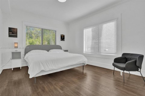 Casa en alquiler en Hollywood, Florida, 2 dormitorios, 109.16 m2 № 1712763 - foto 27