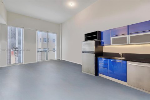 Copropriété à vendre à Miami, Floride: 1 chambre, 52.03 m2 № 1932146 - photo 4