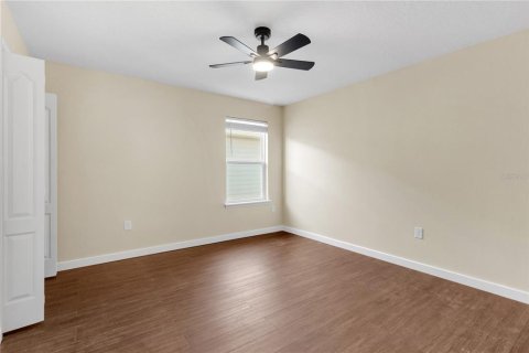 House in Clermont, Florida 5 bedrooms, 287.25 sq.m. № 2396877 - photo 29