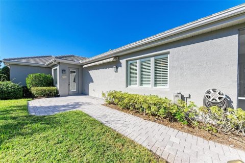 House in Bradenton, Florida 3 bedrooms, 180.97 sq.m. № 1619348 - photo 28
