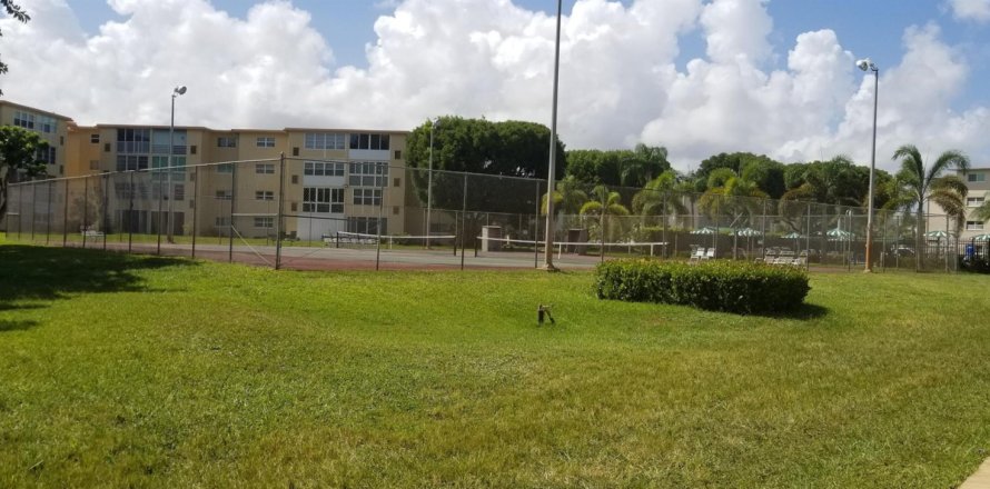 Condominio en Boynton Beach, Florida, 2 dormitorios № 1176930