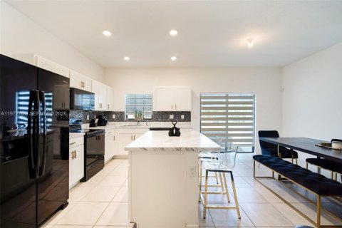 Adosado en alquiler en Florida City, Florida, 3 dormitorios, 136.19 m2 № 2033058 - foto 8