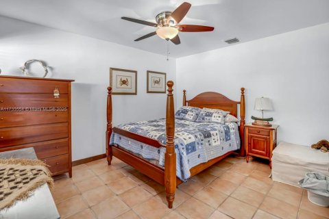 Casa en venta en Pinecrest, Florida, 4 dormitorios, 271 m2 № 1860694 - foto 30