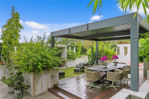 Condo in Tampa, Florida, 3 bedrooms  № 1815282 - photo 10