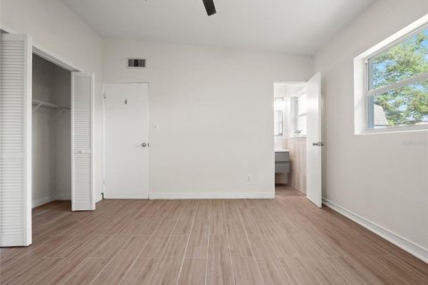 Villa ou maison à vendre à Orlando, Floride: 4 chambres, 156.26 m2 № 2314187 - photo 27
