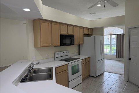 Casa en venta en Lakeland, Florida, 3 dormitorios, 180.42 m2 № 2387357 - foto 5