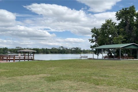 Casa en venta en Lakeland, Florida, 3 dormitorios, 180.42 m2 № 2387357 - foto 17