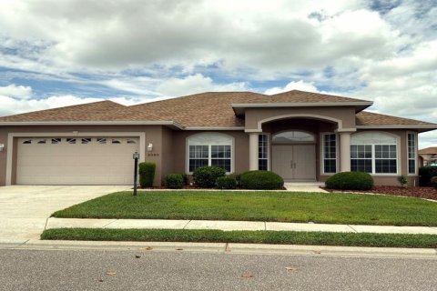 Casa en Lakeland, Florida 3 dormitorios, 180.42 m2 № 2387357