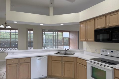 Casa en venta en Lakeland, Florida, 3 dormitorios, 180.42 m2 № 2387357 - foto 4