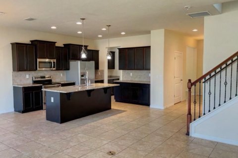 House in Eustis, Florida 5 bedrooms, 274.8 sq.m. № 1640696 - photo 8