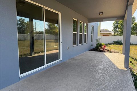 House in Eustis, Florida 5 bedrooms, 274.8 sq.m. № 1640696 - photo 29