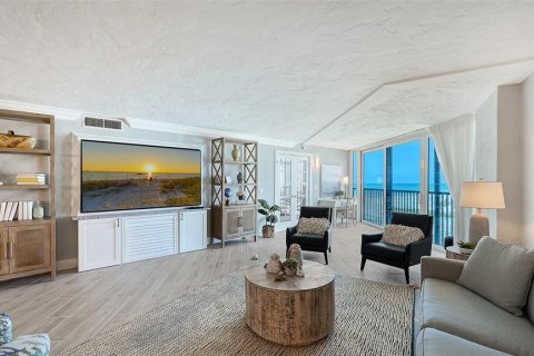 Condo in Sarasota, Florida, 3 bedrooms № 2137949 - photo 13