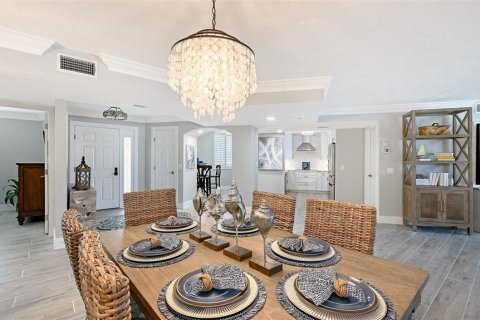 Condo in Sarasota, Florida, 3 bedrooms № 2137949 - photo 24