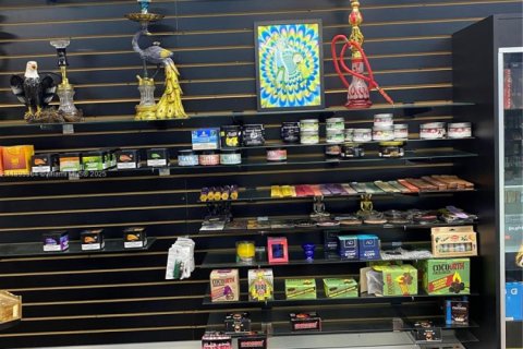 Commercial property in Hollywood, Florida № 1946133 - photo 17