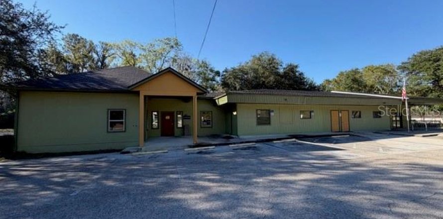 Immobilier commercial à Gainesville, Floride 602.47 m2 № 2413974