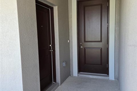 Villa ou maison à louer à Winter Haven, Floride: 4 chambres, 187.57 m2 № 2403450 - photo 4