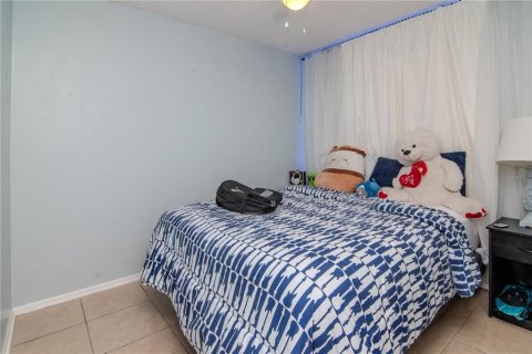 Casa en alquiler en Tampa, Florida, 3 dormitorios, 74.14 m2 № 1869299 - foto 22