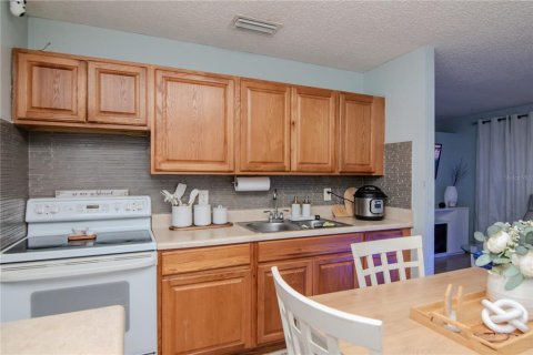 Casa en alquiler en Tampa, Florida, 3 dormitorios, 74.14 m2 № 1869299 - foto 17