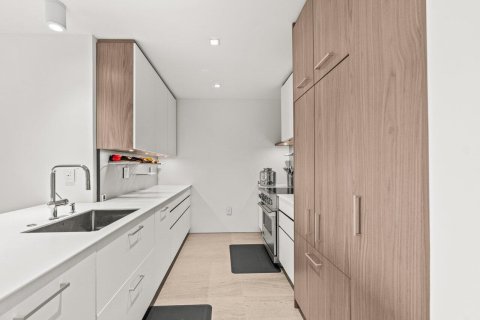 Copropriété à vendre à West Palm Beach, Floride: 2 chambres, 100.61 m2 № 2395130 - photo 3