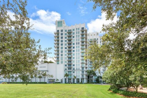 Copropriété à vendre à West Palm Beach, Floride: 2 chambres, 100.61 m2 № 2395130 - photo 24