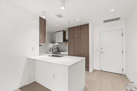 Copropriété à vendre à West Palm Beach, Floride: 2 chambres, 100.61 m2 № 2395130 - photo 2