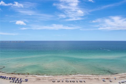 Copropriété à louer à Sunny Isles Beach, Floride: 1 chambre, 80.08 m2 № 2046298 - photo 16