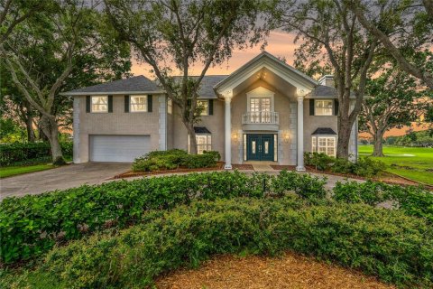 Casa en venta en Clearwater, Florida, 4 dormitorios, 452.71 m2 № 1910875 - foto 1