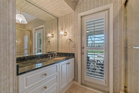 Casa en venta en Clearwater, Florida, 4 dormitorios, 452.71 m2 № 1910875 - foto 24