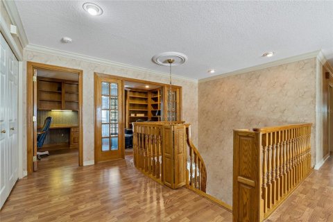 House in Clearwater, Florida 4 bedrooms, 452.71 sq.m. № 1910875 - photo 28