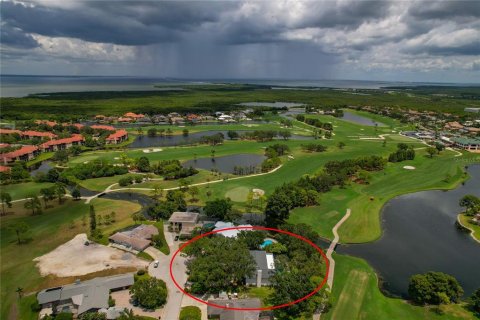 Casa en venta en Clearwater, Florida, 4 dormitorios, 452.71 m2 № 1910875 - foto 5