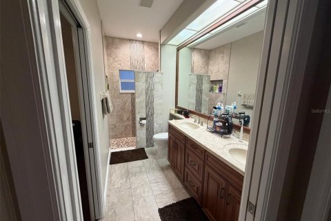 Villa ou maison à vendre à Valrico, Floride: 5 chambres, 295.62 m2 № 2147641 - photo 14