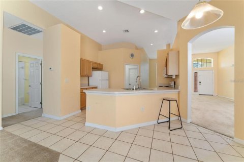 House in Davenport, Florida 4 bedrooms, 186.83 sq.m. № 1545023 - photo 19