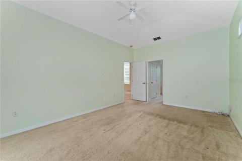 House in Davenport, Florida 4 bedrooms, 186.83 sq.m. № 1545023 - photo 15